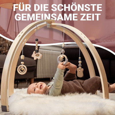 Fuesschen Mobile - Wenn Baby mit den Füßchen spielt: 5 lustige Ideen zur Unterstützung